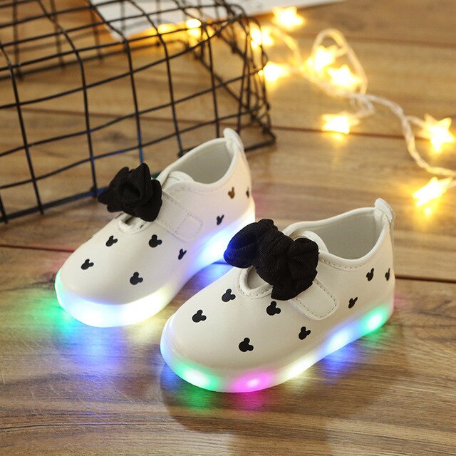 2020 Spring Children Glowing Shoes Princess Girls Led Shoes Cute Baby Luminous Sneakers Kids Led Shoes basket fille enfant