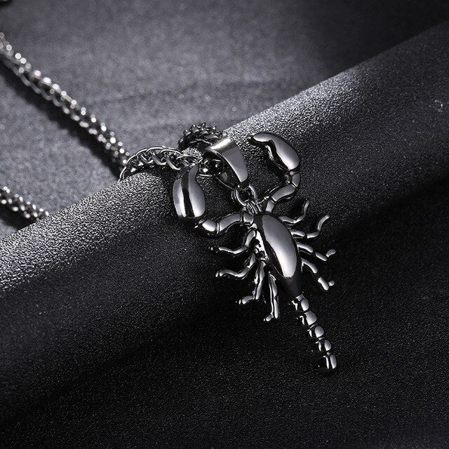 HIP Hop Bling Iced Out Cubic Zirconia Animal Necklace Titanium Alloy Steel Scorpion Necklaces Pendants For Men Rock Jewelry